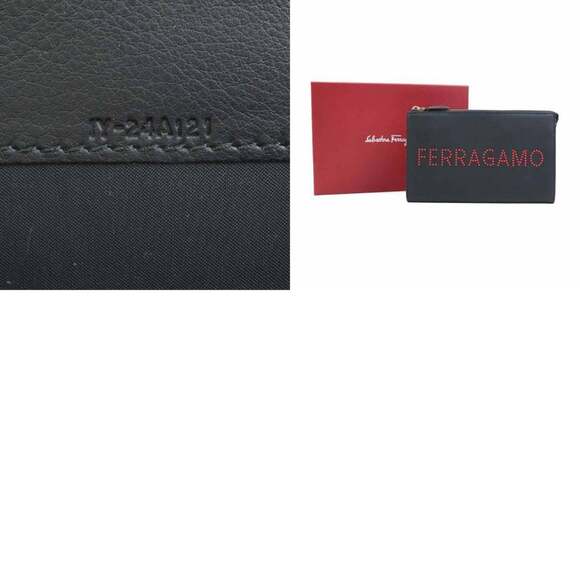 Salvatore Ferragamo clutch bag in black leather for men and women, 56301a